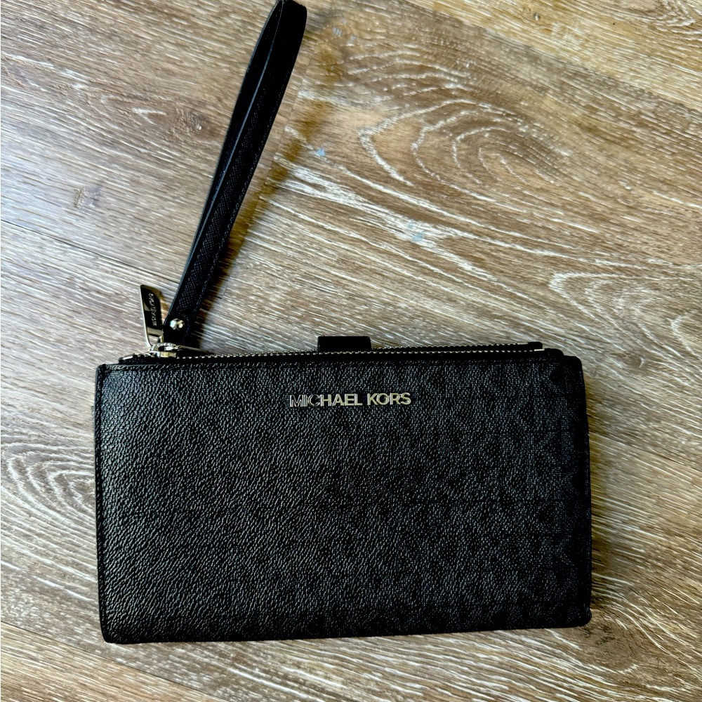 Michael Kors Smartphone Wallet/Wristlet